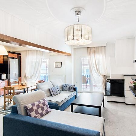 Seafront 2 Bedrooms Apartment เนอาอิรากลีอา ภายนอก รูปภาพ